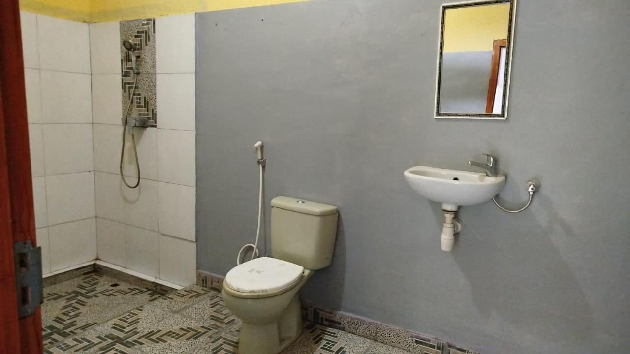 Tatasya Homestay Senaru Exteriör bild